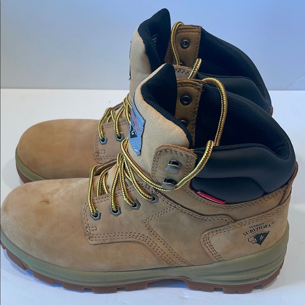 Tan High-Top steel Toe Ankle Boots with Padded Collar - Picture 4 of 8